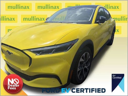 Certified 2025 Ford Mustang Mach-E Select AWD/4WD image 1