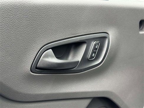 New 2025 Ford Transit 250 148 Medium Roof image 18