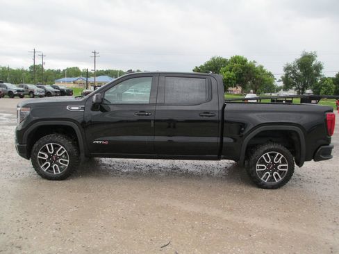 New 2026 GMC Sierra 1500 AT4 w/ AT4 Premium Package AWD/4WD image 9