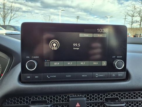 Used 2023 Honda HR-V Sport image 8