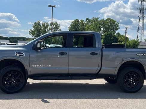 Used 2018 Nissan Titan PRO-4X image 7