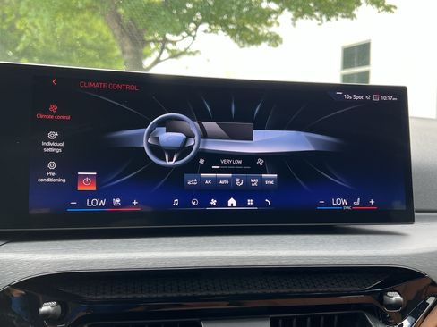 Used 2026 BMW 430i xDrive Coupe w/ M Sport Package AWD/4WD image 29