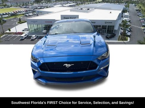 Used 2020 Ford Mustang GT RWD image 2