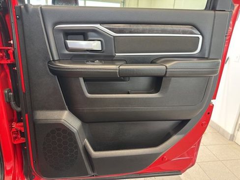 Used 2024 RAM 2500 Big Horn w/ Bed Utility Group image 10