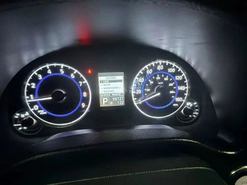 Used 2012 INFINITI G37 Journey w/ Premium Pkg RWD image 12