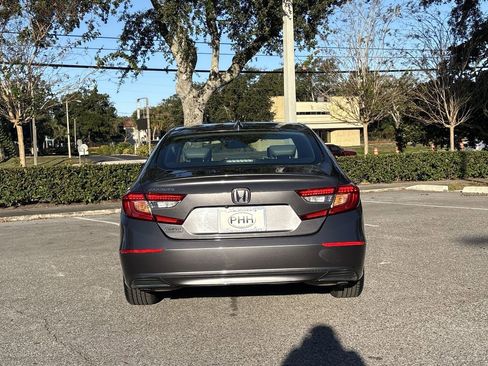 Certified 2018 Honda Accord EX-L image 7