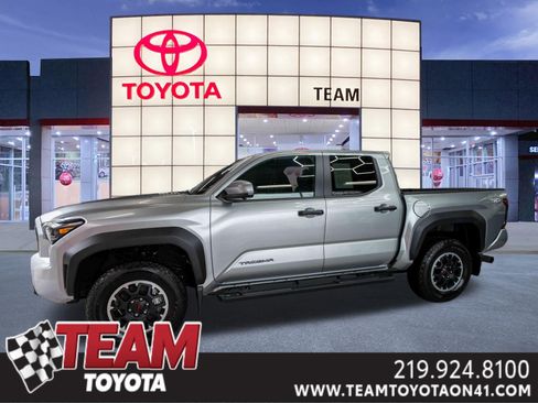 Certified 2025 Toyota Tacoma TRD Off-Road w/ TRD Off Road Premium Package image 1