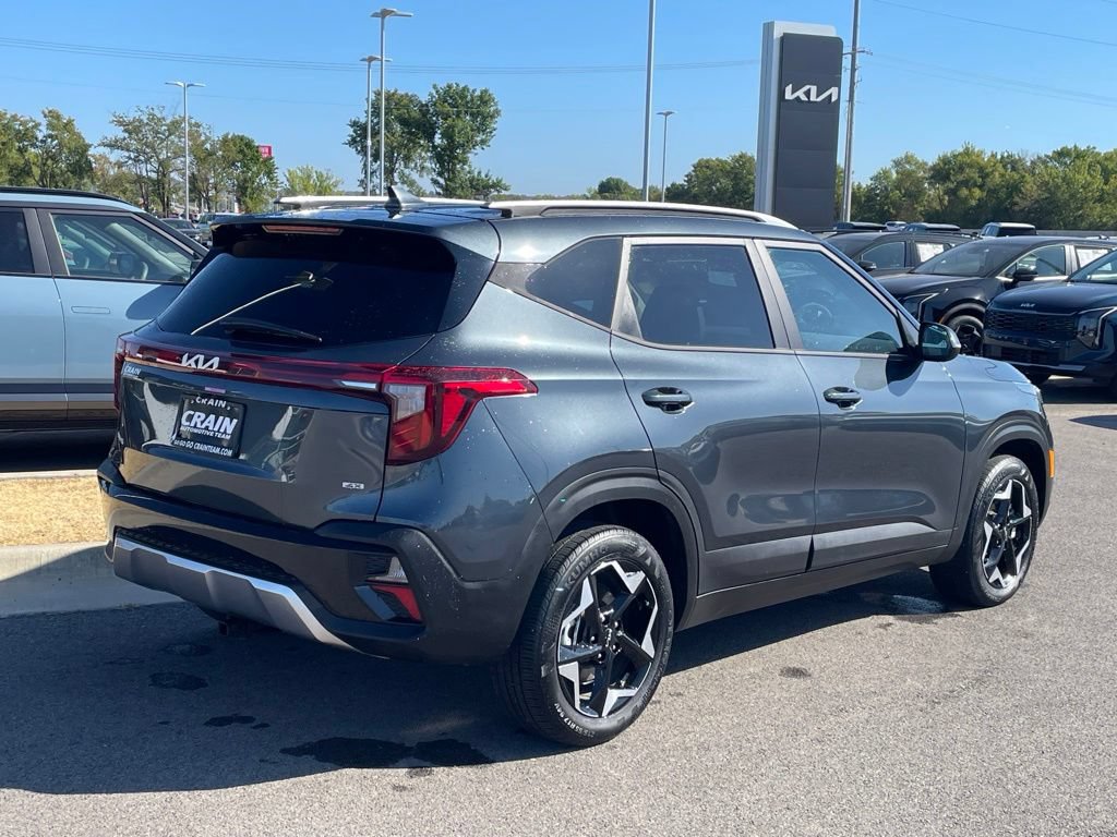 Certified 2025 Kia Seltos S AWD/4WD image 7