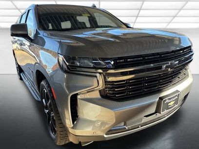 Used 2022 Chevrolet Suburban RST w/ Sport Performance Package