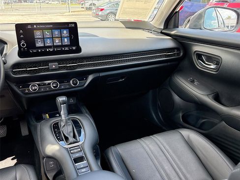 Certified 2024 Honda HR-V EX-L image 27