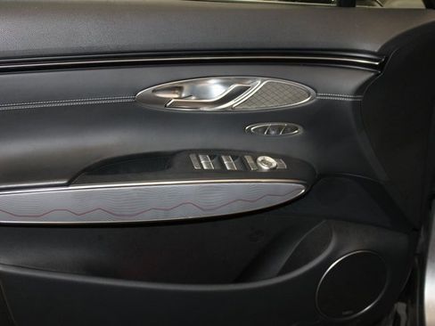 Used 2023 Genesis GV70 2.5T w/ Advanced Package image 27