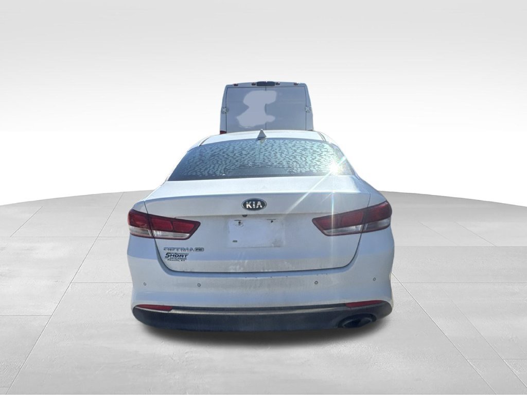 Used 2018 Kia Optima LX FWD image 4