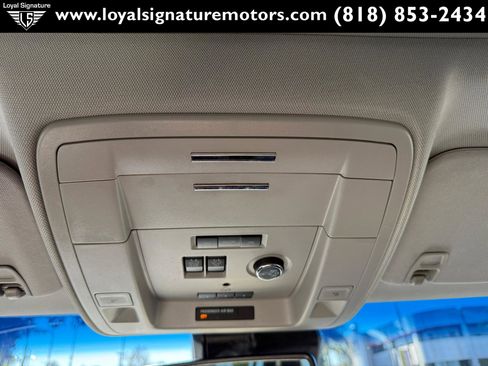 Used 2020 GMC Yukon SLT image 37