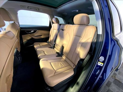 Used 2023 Audi Q7 3.0T Premium Plus image 24