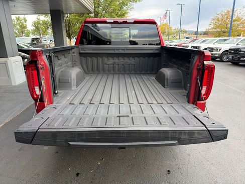 Used 2024 GMC Sierra 1500 AT4X w/ AT4X AEV Edition image 19