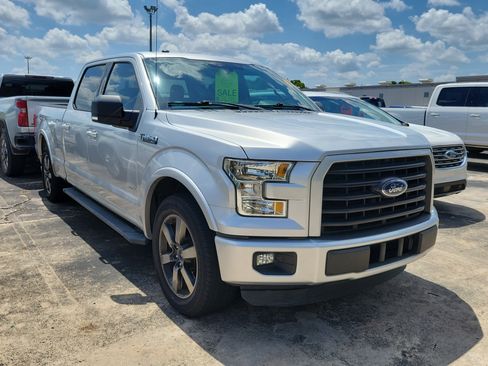 Used 2016 Ford F150 XLT w/ Equipment Group 302A Luxury RWD image 6