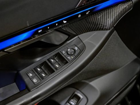 Used 2025 BMW M5 w/ Carbon Package image 42