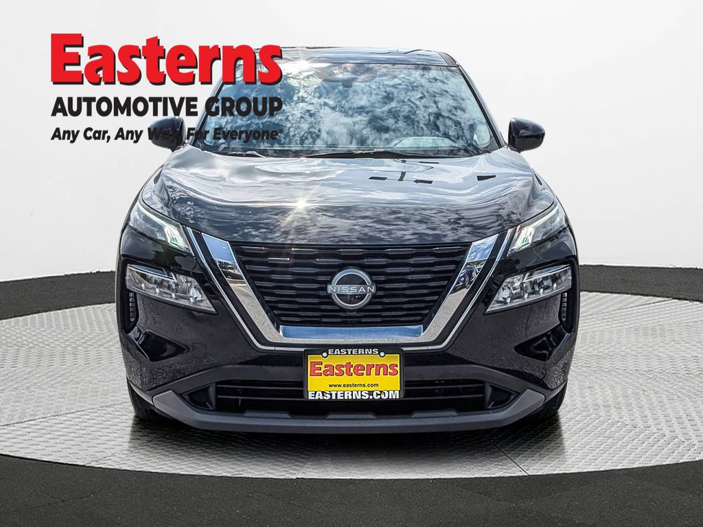 Used 2023 Nissan Rogue SV AWD/4WD image 10