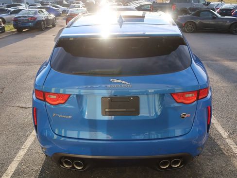 Used 2019 Jaguar F-PACE SVR AWD/4WD image 11