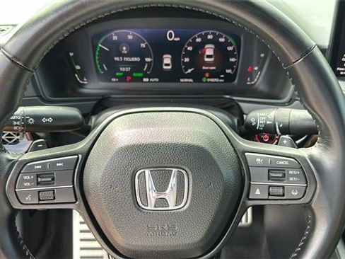 Used 2025 Honda Accord Sport image 12