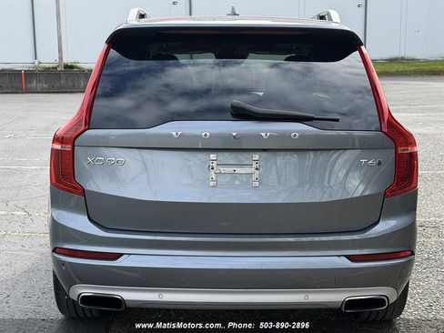 Used 2018 Volvo XC90 T6 Momentum w/ Convenience Package image 5