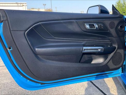 Used 2024 Ford Mustang GT Premium image 23