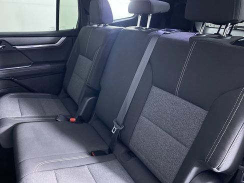 Certified 2025 GMC Acadia Elevation image 13