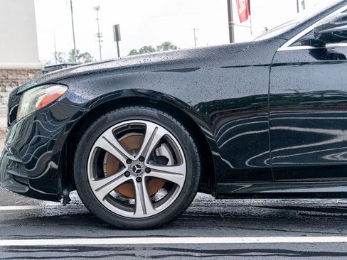 Used 2018 Mercedes-Benz E 300 image 21