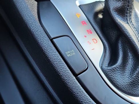 Used 2023 Kia Forte LXS w/ LXS Technology Package image 24