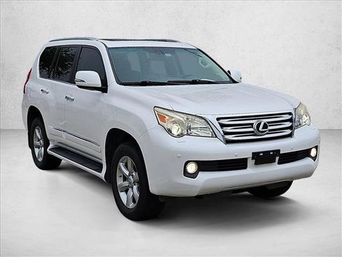 Used 2010 Lexus GX 460 Premium image 3
