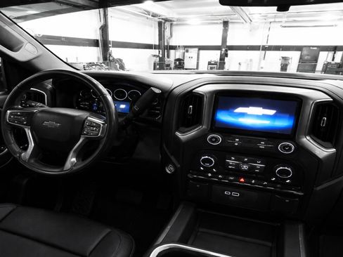 Used 2021 Chevrolet Silverado 1500 RST w/ Texas Edition Plus AWD/4WD image 15