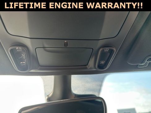 New 2026 Chrysler Pacifica Limited w/ S Appearance Package image 31