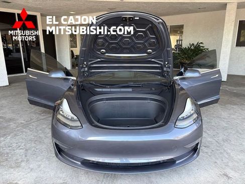Used 2019 Tesla Model 3 Mid Range RWD image 19