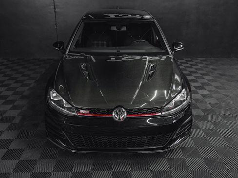 Used 2020 Volkswagen GTI S FWD image 10
