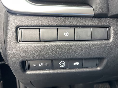 New 2026 Nissan Rogue SV image 16