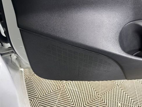 Used 2021 Tesla Model 3 Standard Range Plus image 28