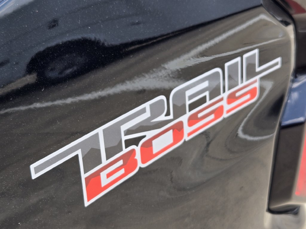 New 2026 Chevrolet Colorado Trail Boss AWD/4WD image 9