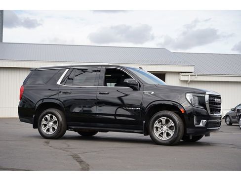 Used 2022 GMC Yukon SLE w/ Gmc Pro Safety Plus Package image 2