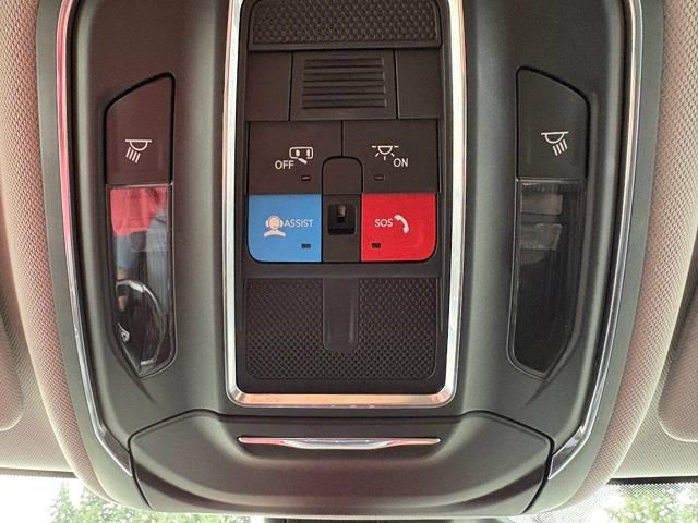 Used 2023 Jeep Grand Cherokee L Laredo AWD/4WD image 30