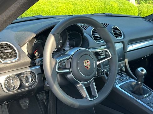 Certified 2025 Porsche 718 Cayman RWD image 8