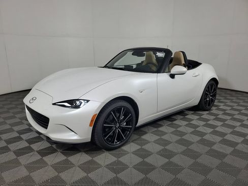 New 2026 MAZDA MX-5 Miata Grand Touring RWD image 7