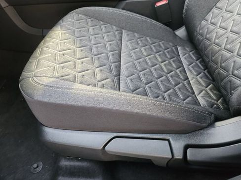 New 2026 Nissan Kicks SV image 18