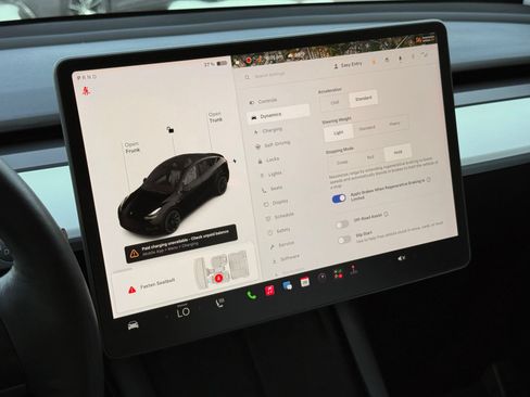 Used 2021 Tesla Model Y Long Range AWD/4WD image 34