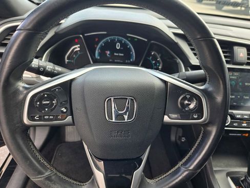 Used 2019 Honda Civic EX image 17