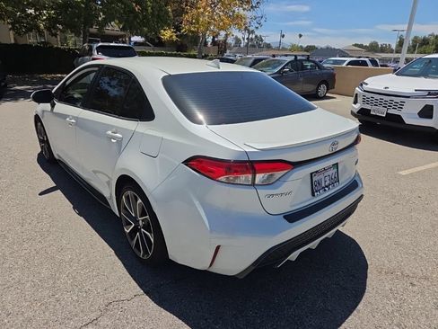Used 2020 Toyota Corolla SE w/ Carpet Mat Package (TMS) FWD image 3