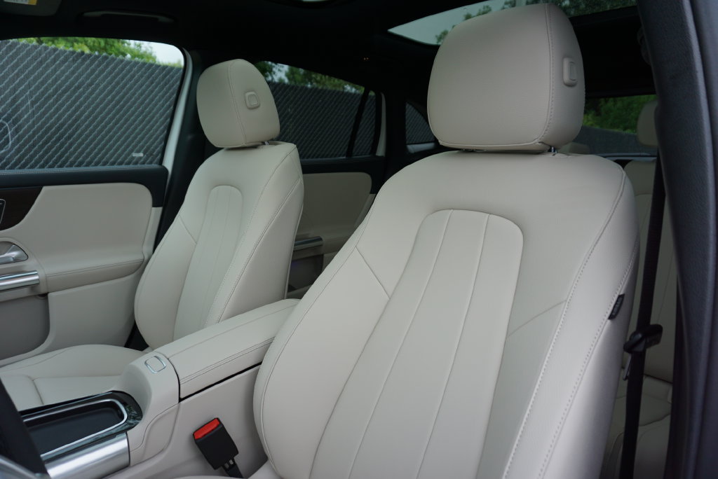 Certified 2026 Mercedes-Benz GLA 250 image 25