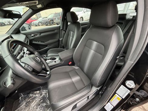 Used 2025 Honda Civic Sport image 34