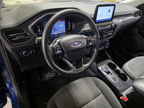Used 2023 Ford Escape Active image 24