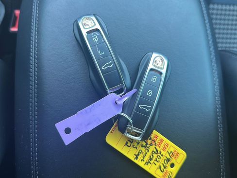 Used 2021 Porsche Cayenne GTS image 56