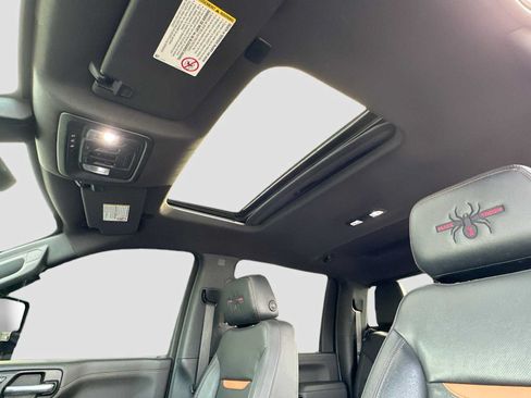 Used 2020 GMC Sierra 2500 AT4 w/ AT4 Premium Package AWD/4WD image 23